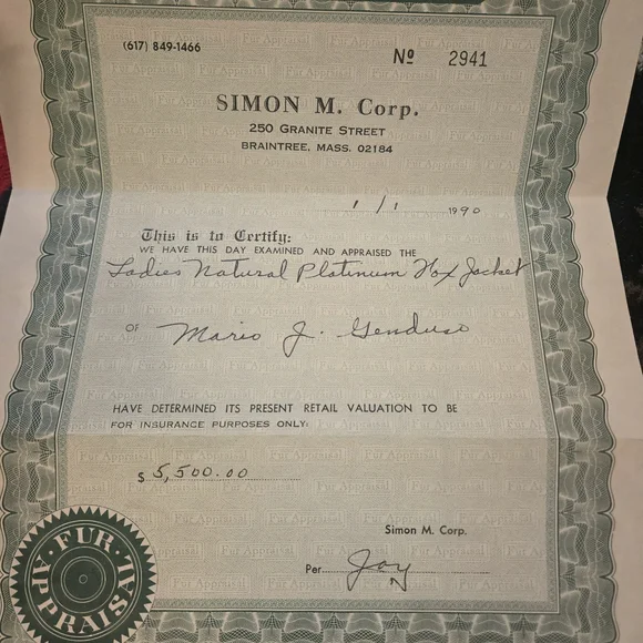 Luxurious Fox Fur Coat - Gray - Picture 4 of 16